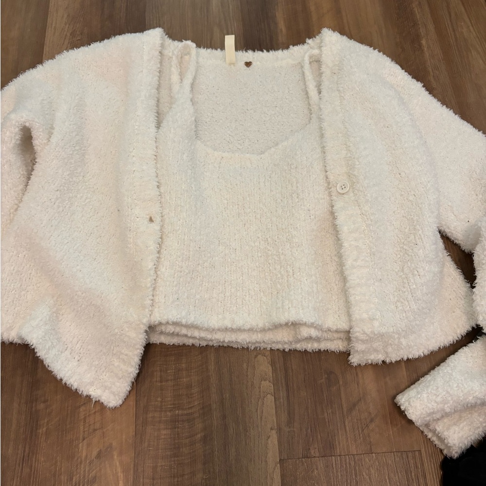 Pacsun LA hearts sweater and tank top set